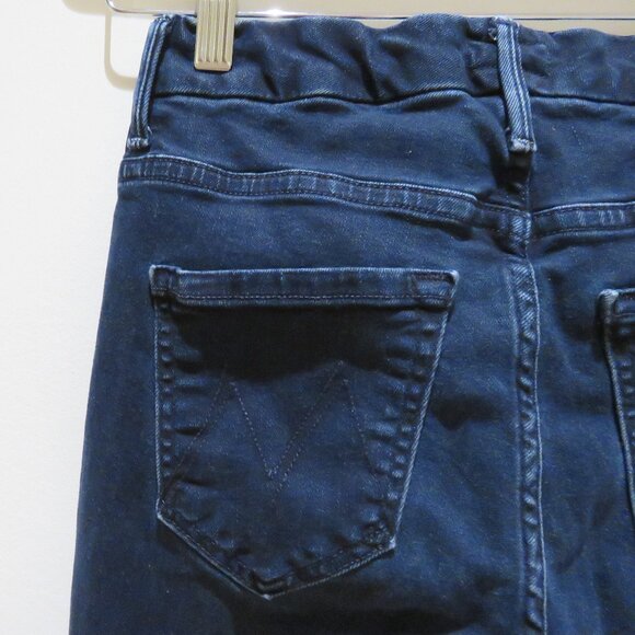 MOTHER The Pixie Ankle Fray in Holding Hands Dark Wash - Size 25 - Picture 10 of 12